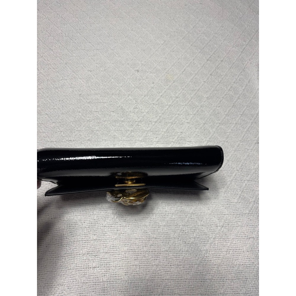 NWT Ted Baker Black Patent Leather Kira Rose Clutch & Crossbody Gold Rose Accent - Picture 10 of 11